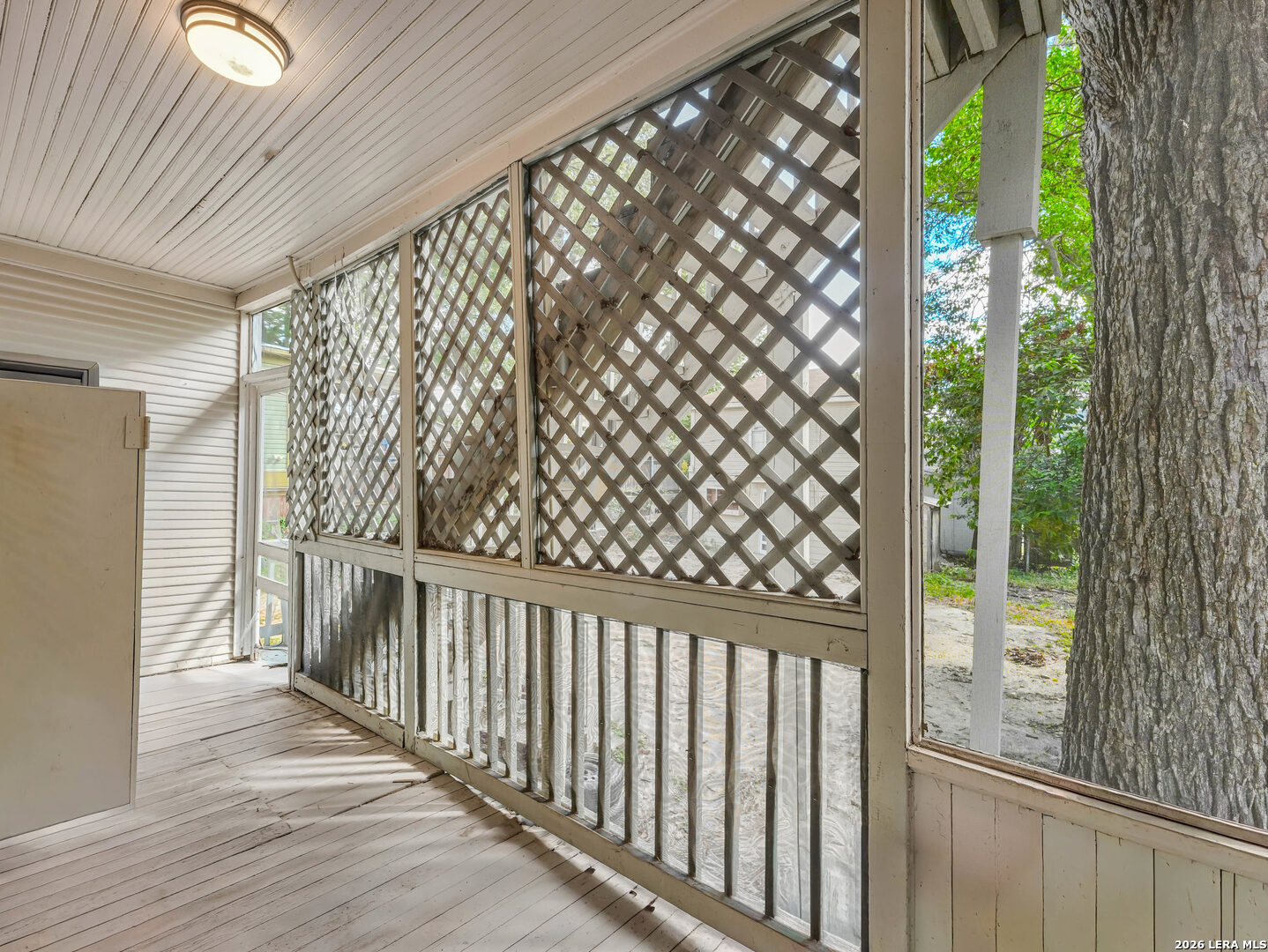 422 W Mistletoe, San Antonio, TX 78212