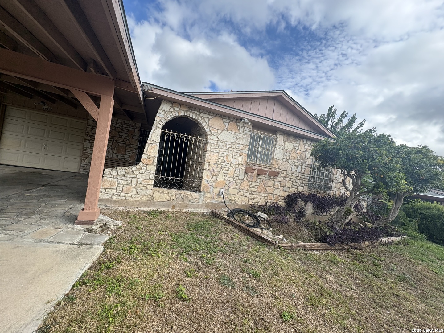6111 Viva Max, San Antonio, TX 78238