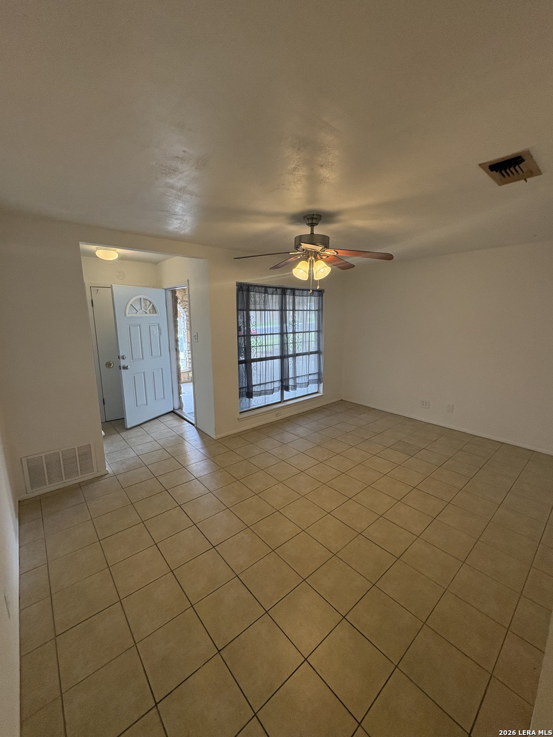 6111 Viva Max, San Antonio, TX 78238