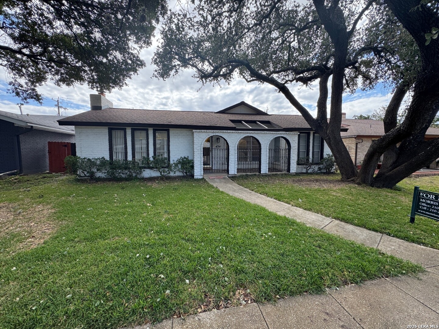 424 FENWICK DR, Windcrest, TX 78239
