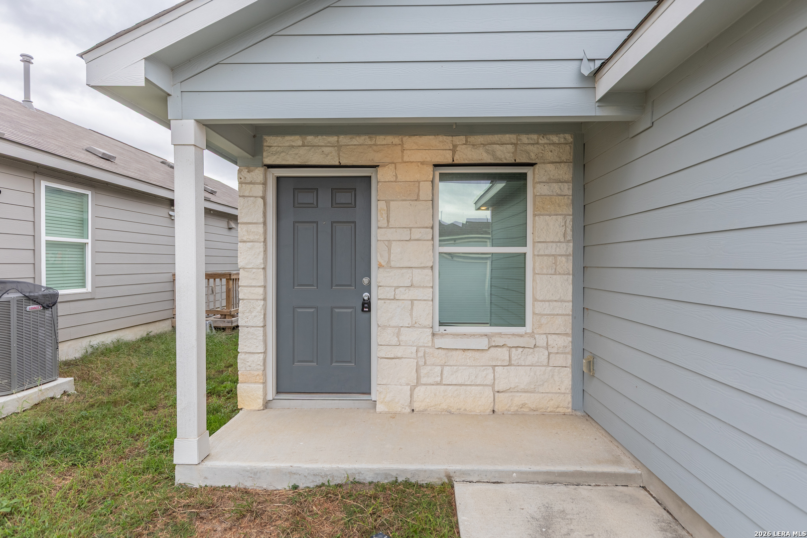 2907 CHARPAK DR, Converse, TX 78109
