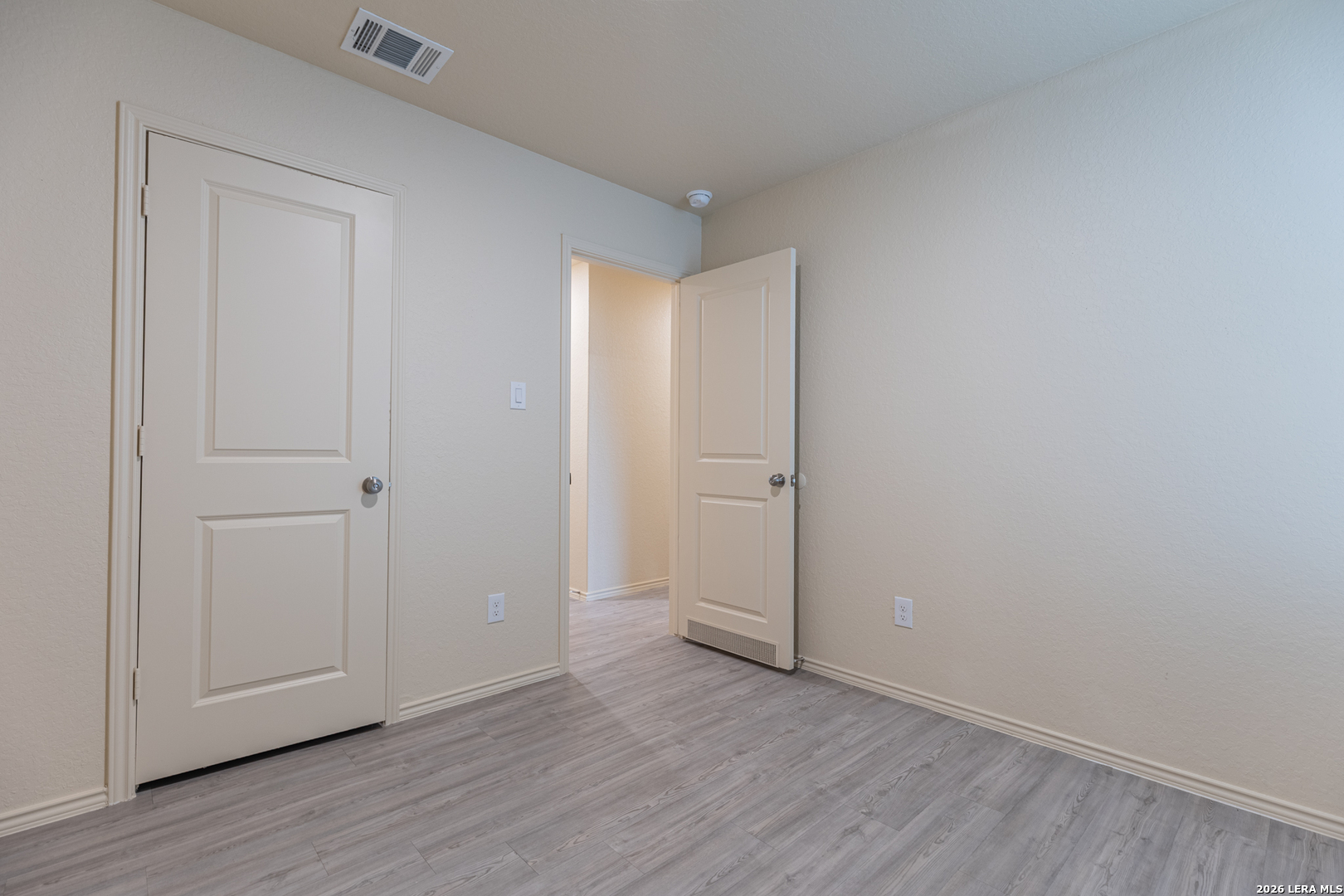2907 CHARPAK DR, Converse, TX 78109