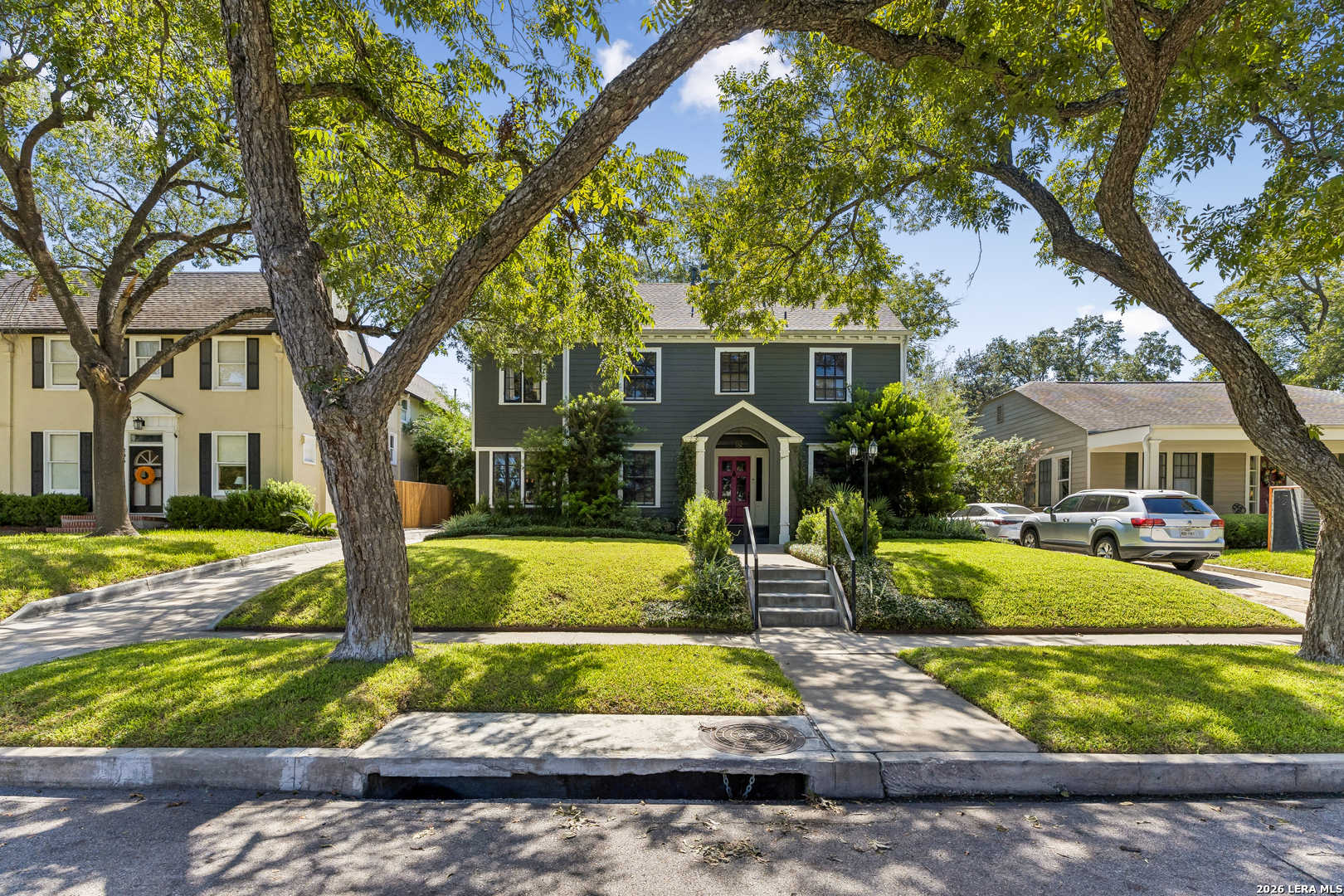 210 W Hollywood Ave, San Antonio, TX 78212