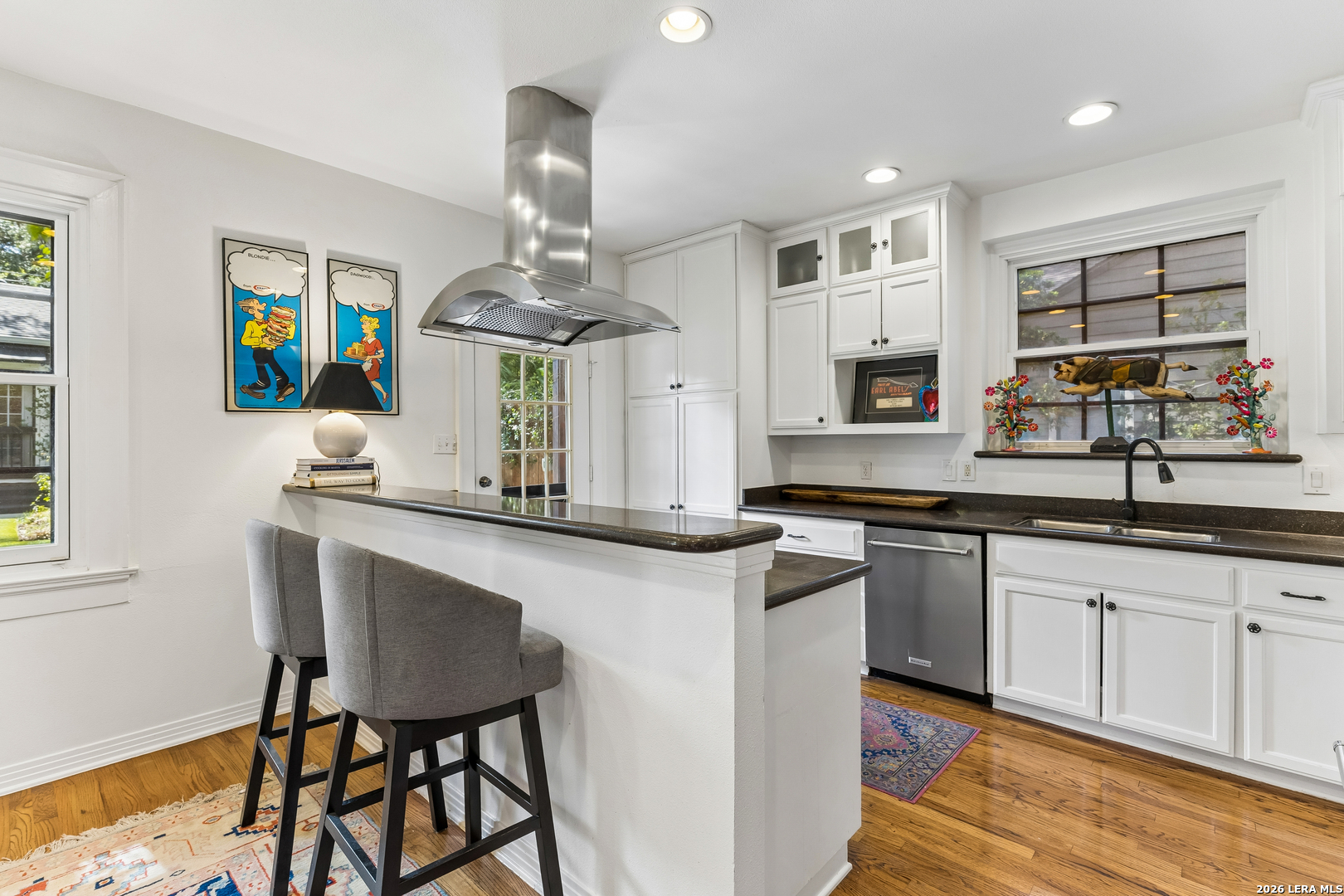 210 W Hollywood Ave, San Antonio, TX 78212