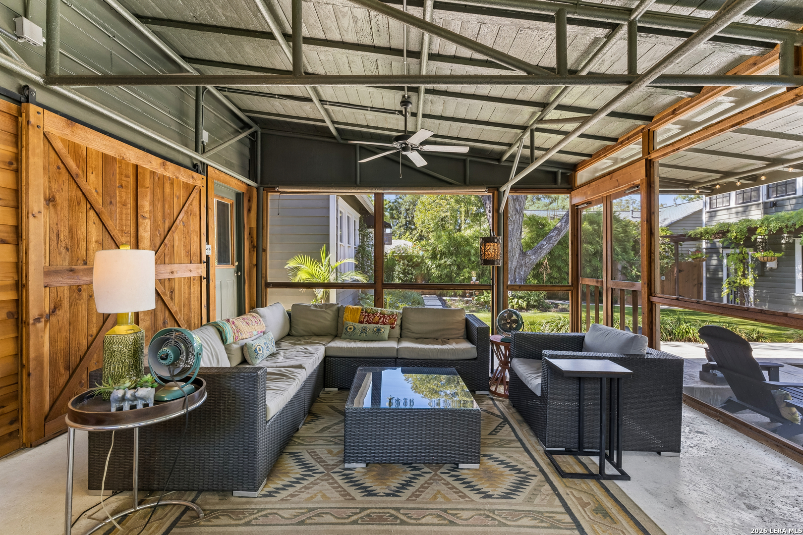 210 W Hollywood Ave, San Antonio, TX 78212