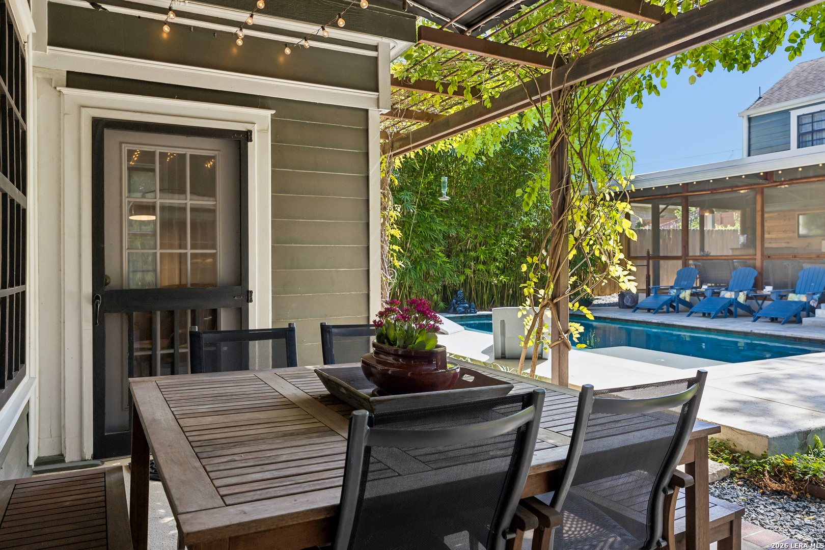 210 W Hollywood Ave, San Antonio, TX 78212