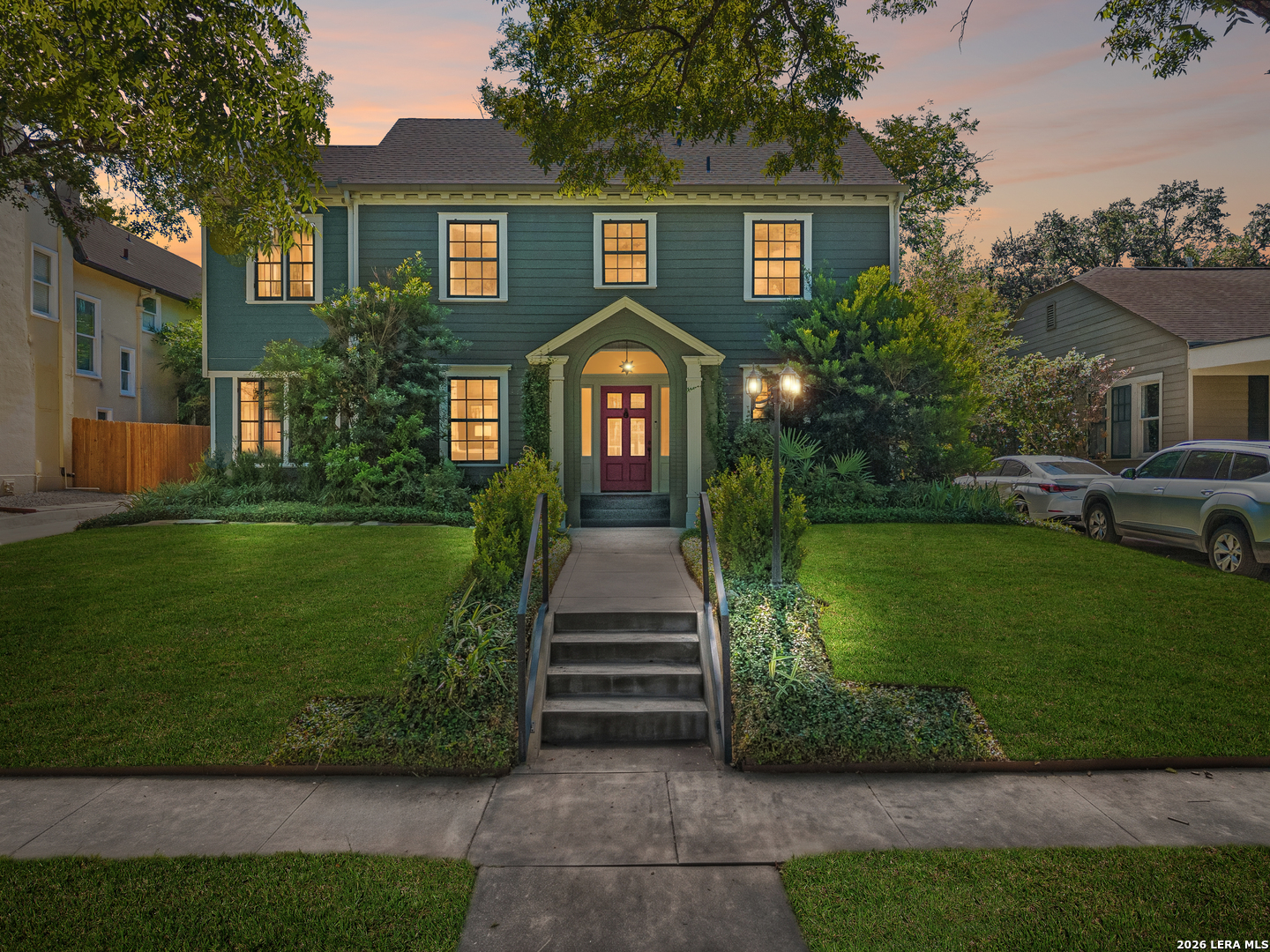210 W Hollywood Ave, San Antonio, TX 78212