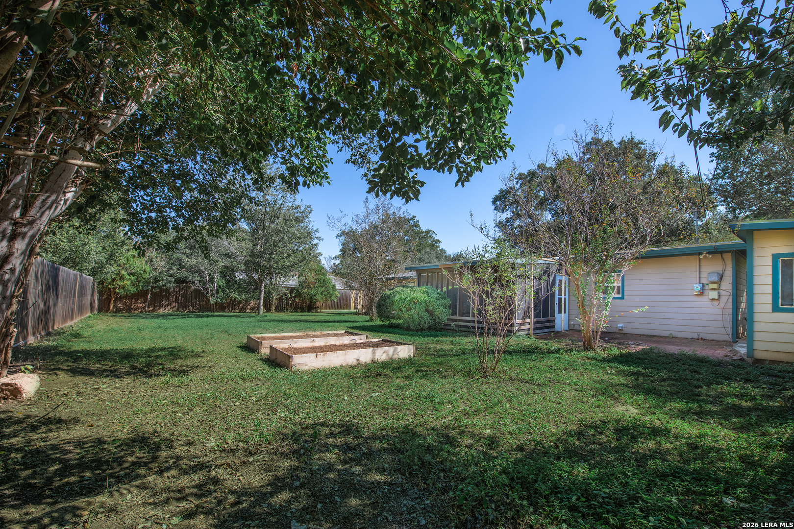 1422 Mockingbird, Seguin, TX 78155