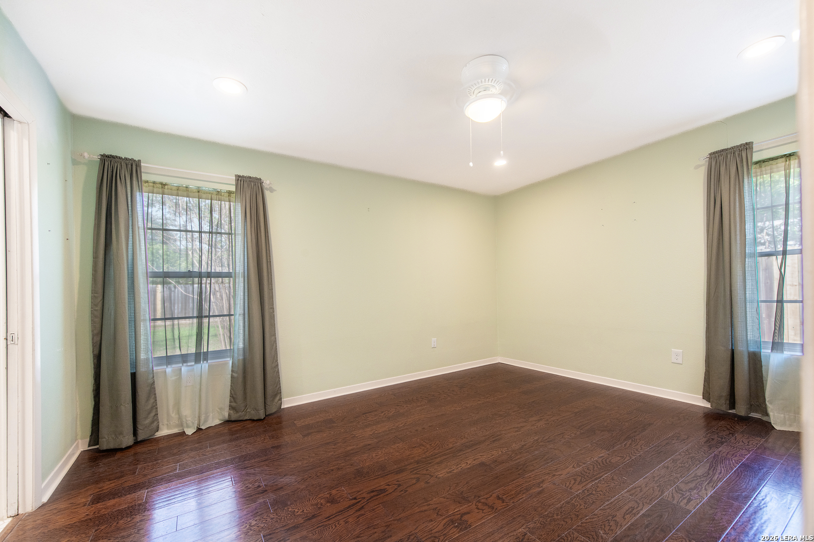 1422 Mockingbird, Seguin, TX 78155