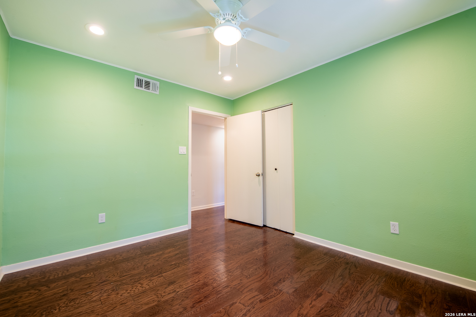 1422 Mockingbird, Seguin, TX 78155