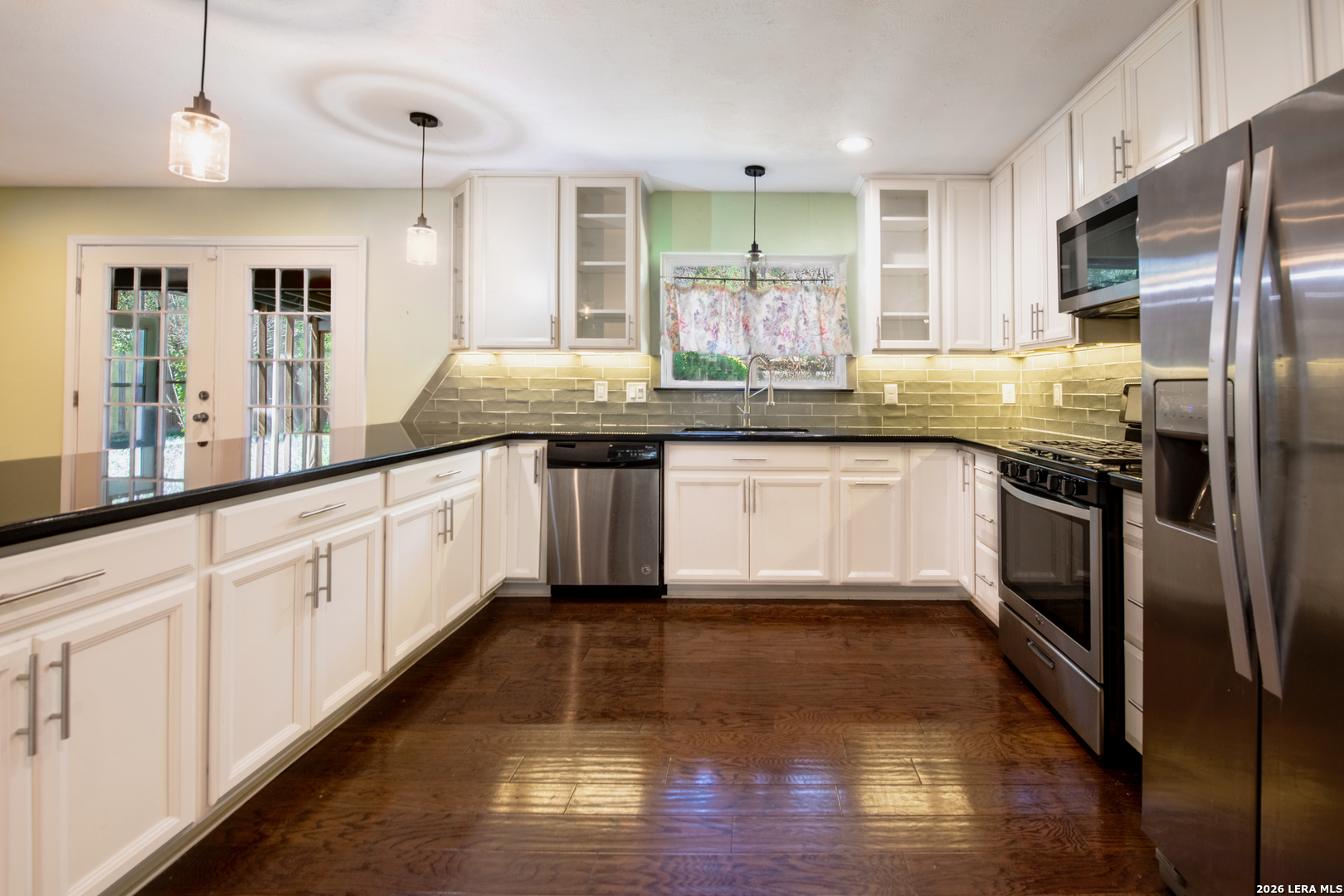 1422 Mockingbird, Seguin, TX 78155