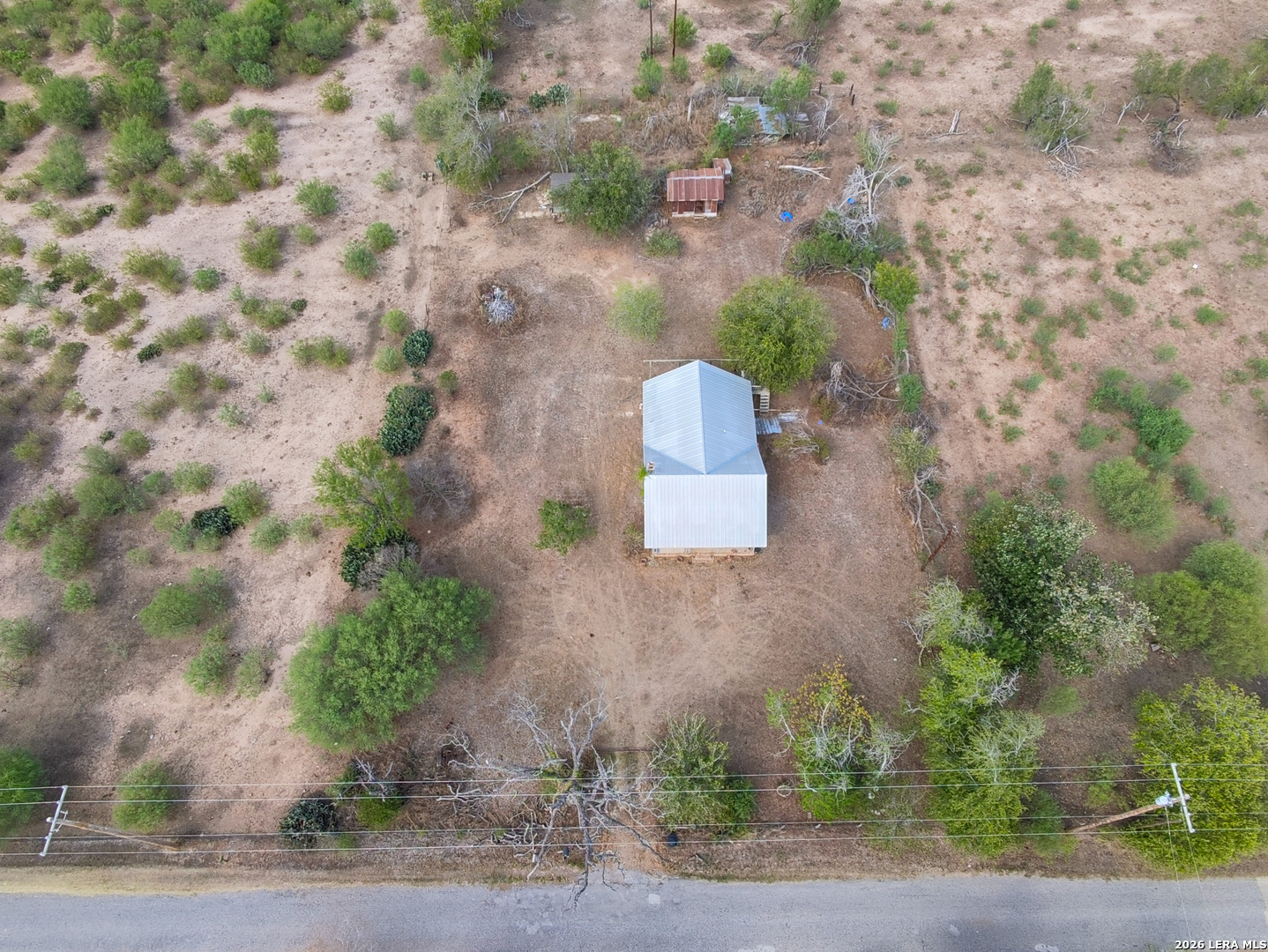 455 E COUNTY ROAD 6714, Natalia, TX 78059