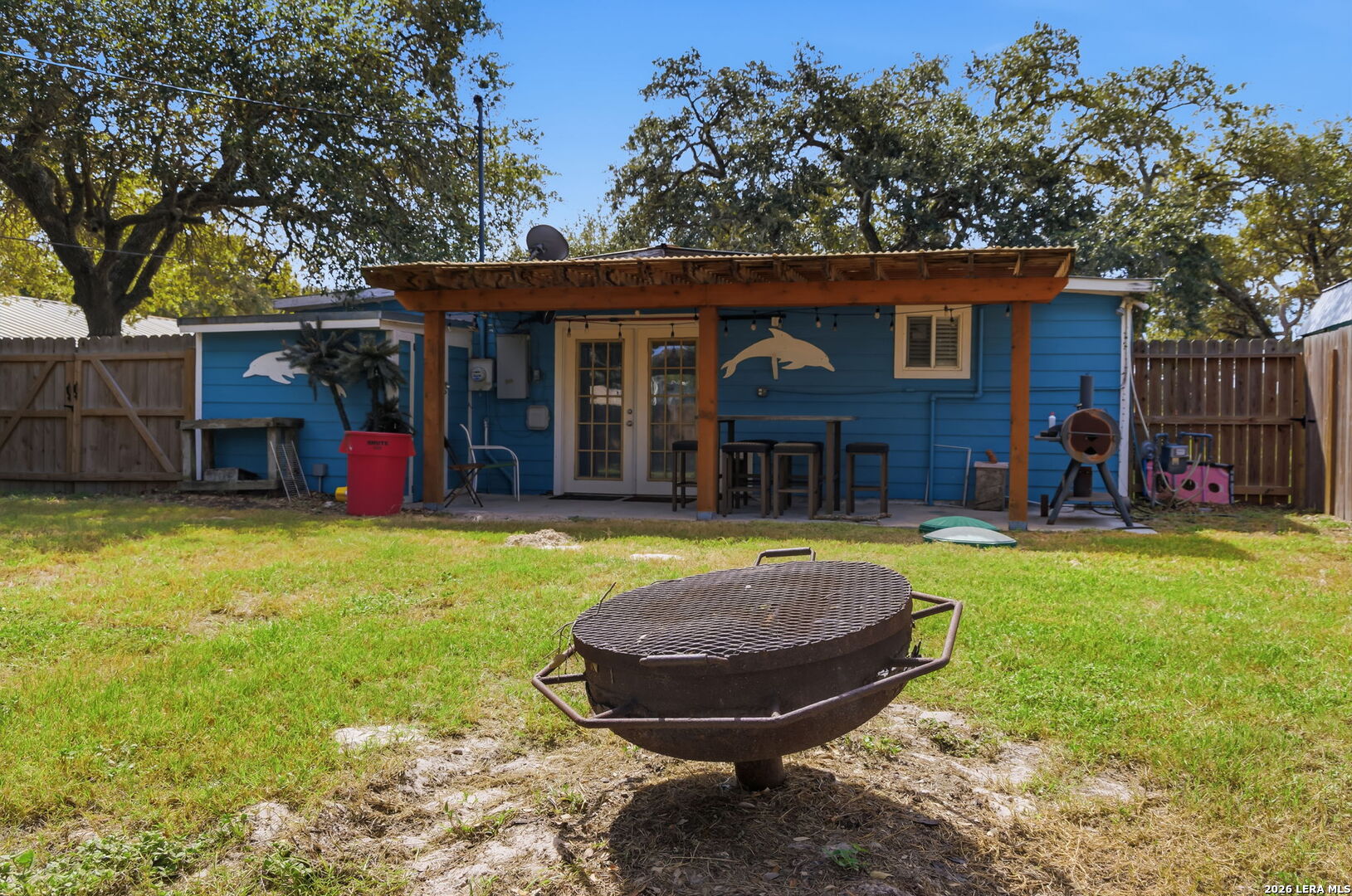 119 Palm St, Rockport, TX 78382