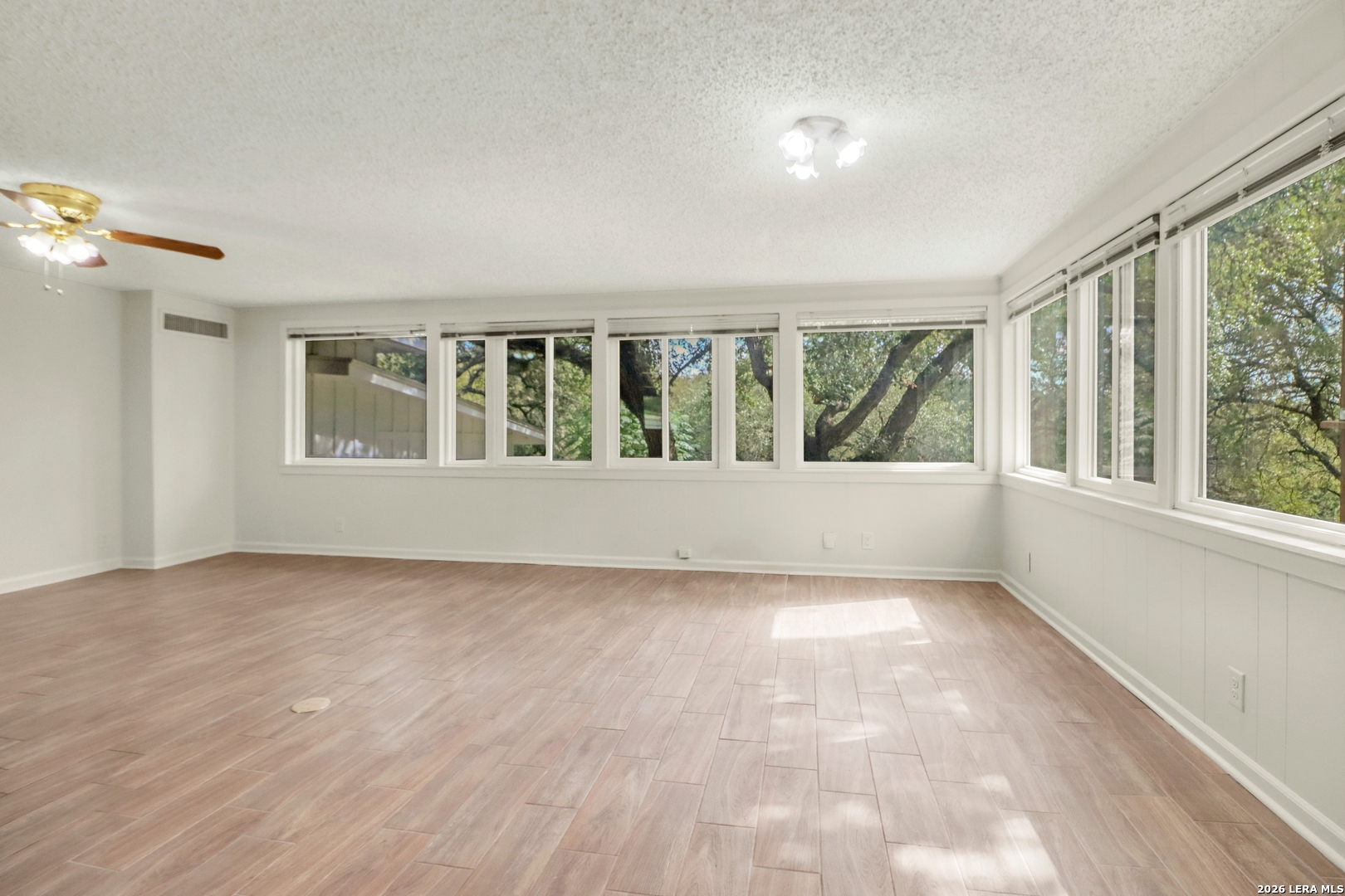 860 Oak Ln, New Braunfels, TX 78130