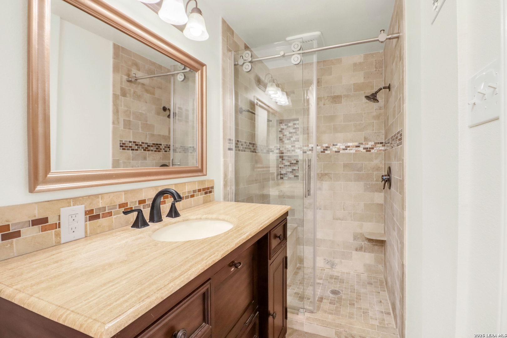 860 Oak Ln, New Braunfels, TX 78130