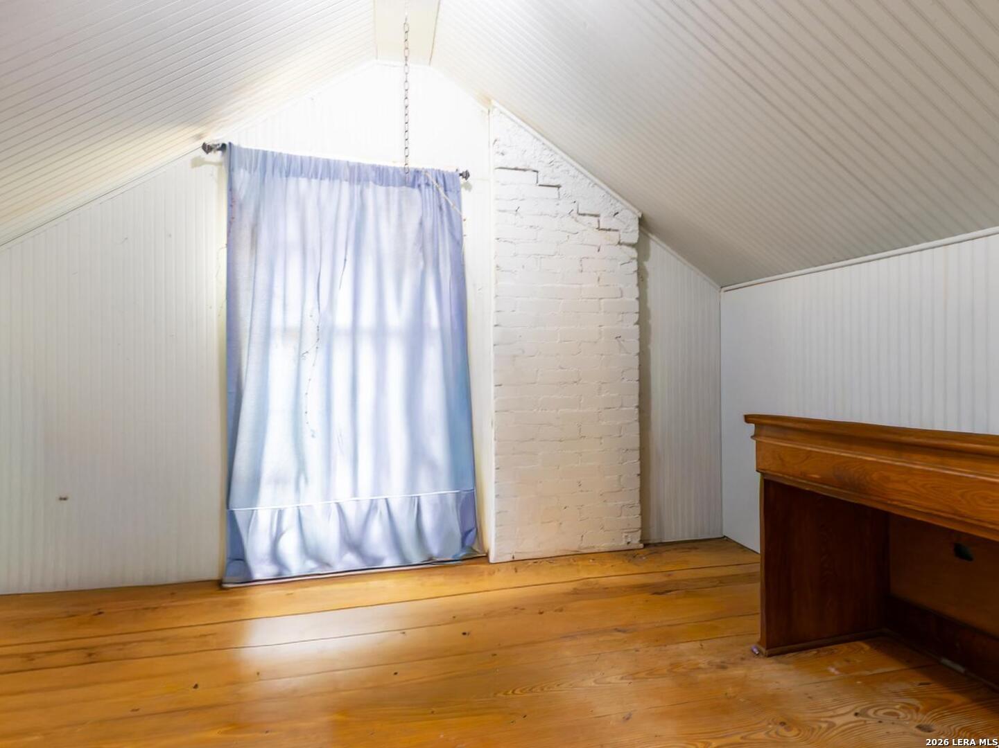455 E COUNTY ROAD 6714, Natalia, TX 78059