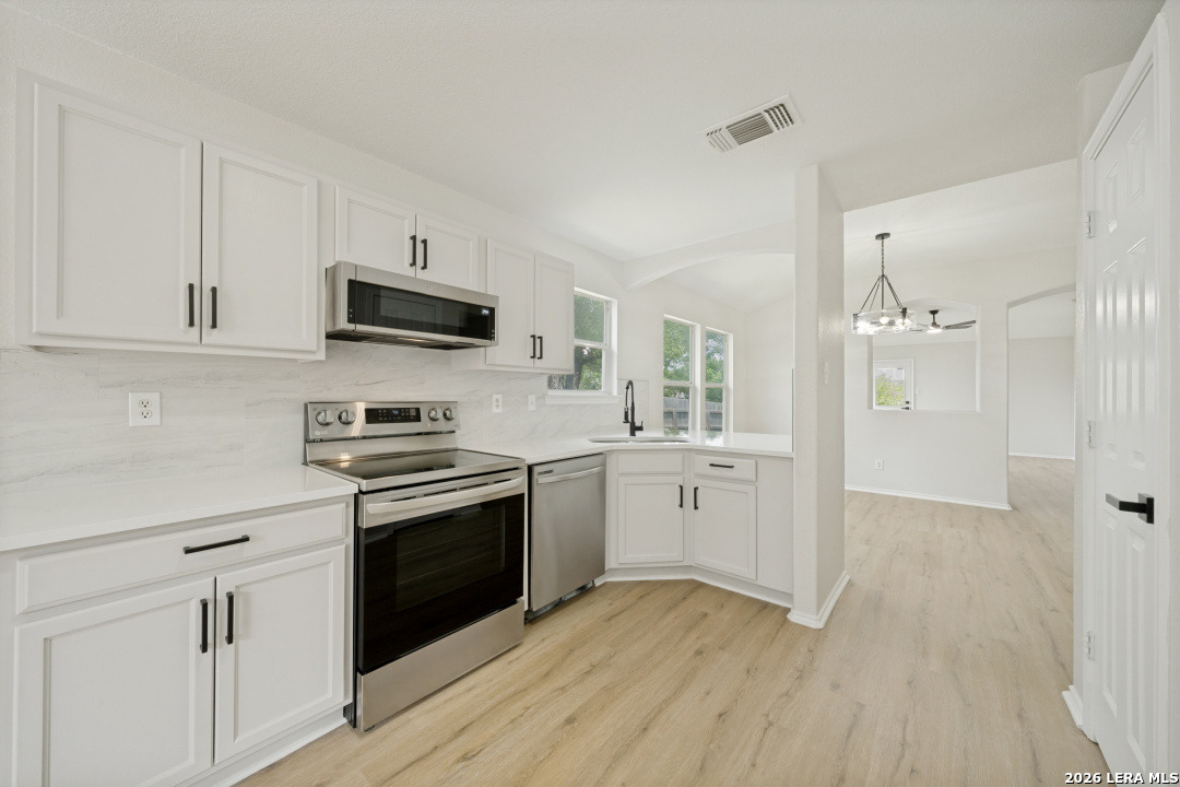 2864 SEASCAPE LN, New Braunfels, TX 78130
