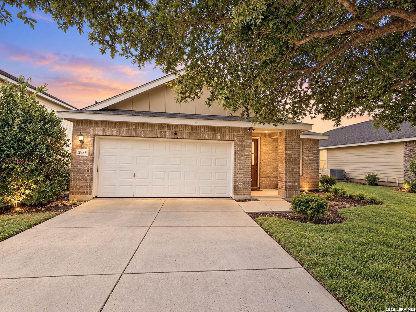 2935 Thunder Gulch, San Antonio, TX 78245