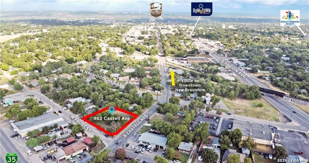 962 S CASTELL AVE, New Braunfels, TX 78130