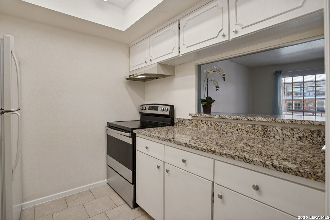 8401 N New Braunfels, #206A, San Antonio, TX 78209