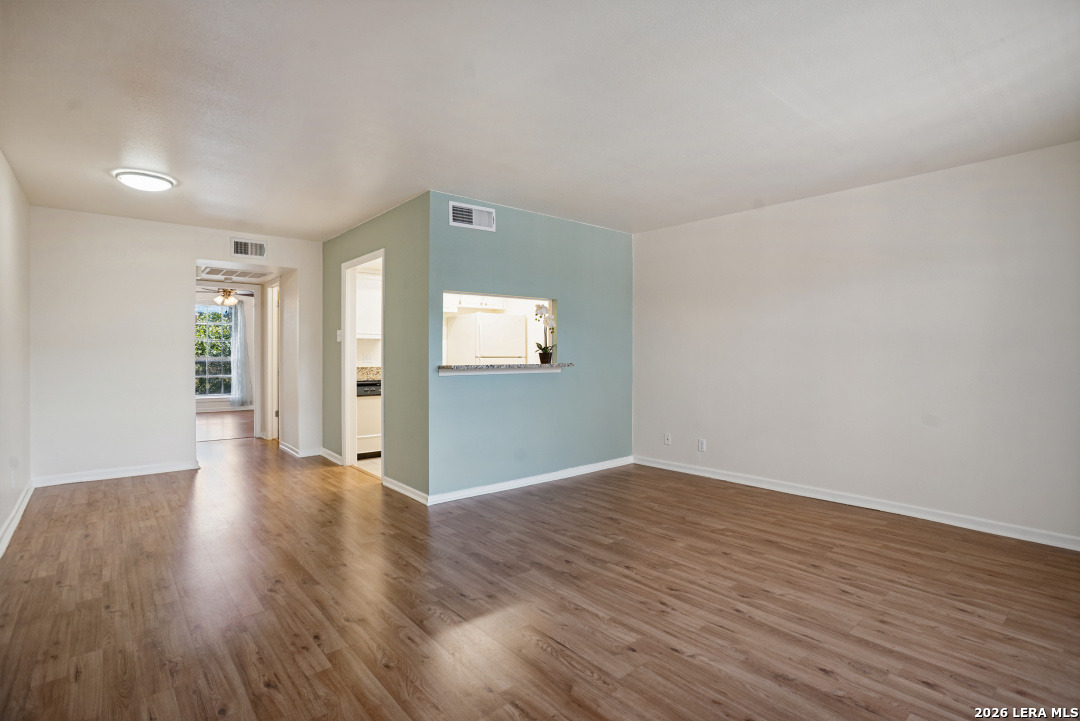 8401 N New Braunfels, #206A, San Antonio, TX 78209