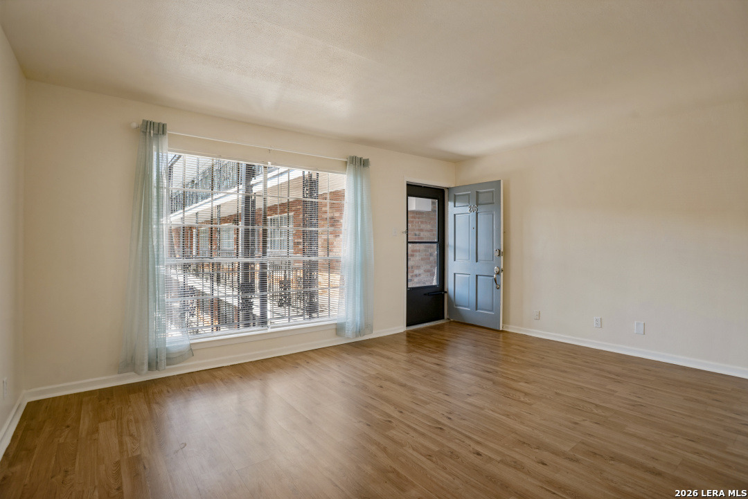 8401 N New Braunfels, #206A, San Antonio, TX 78209