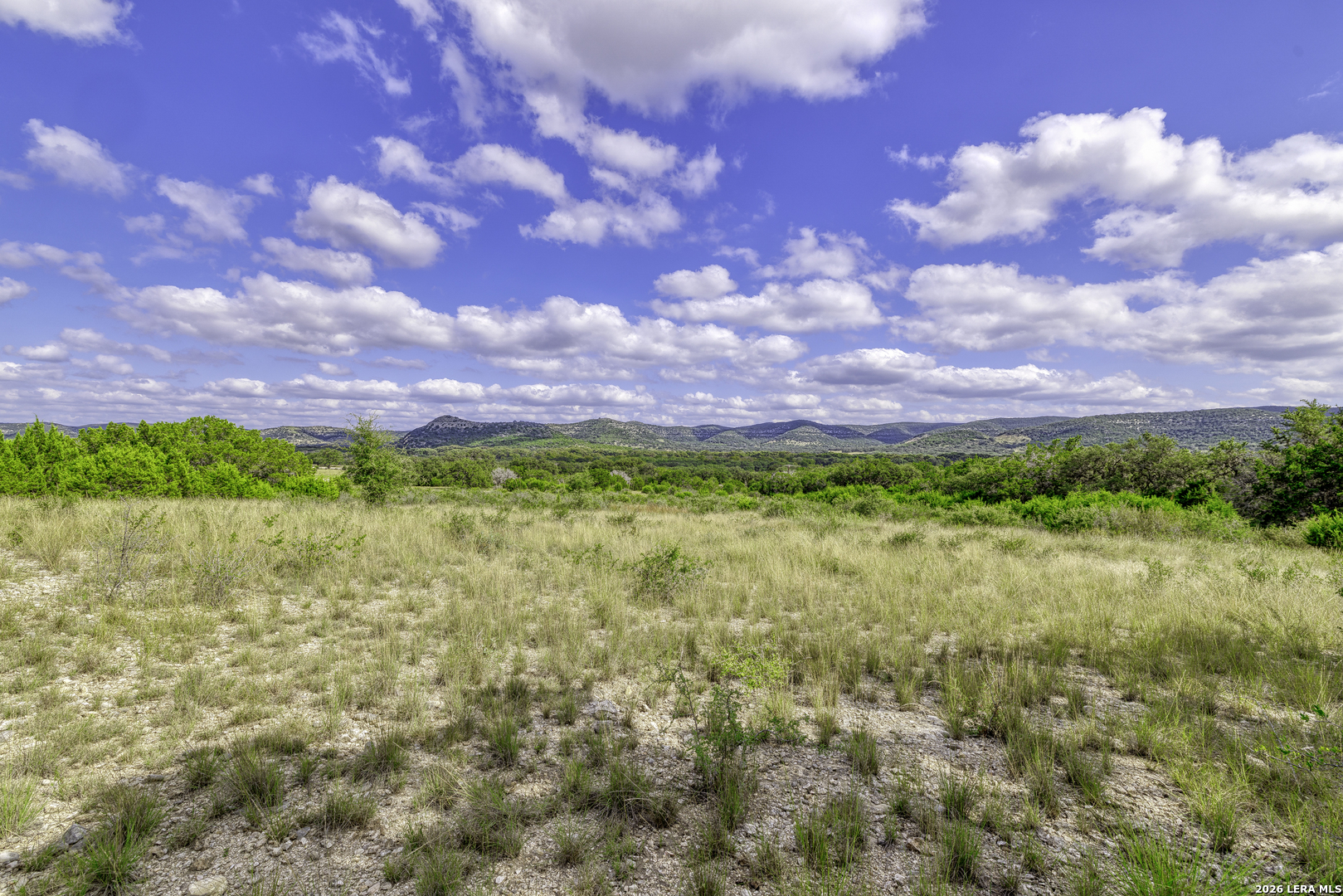 2455 N Hwy 83, Leakey, TX 78873