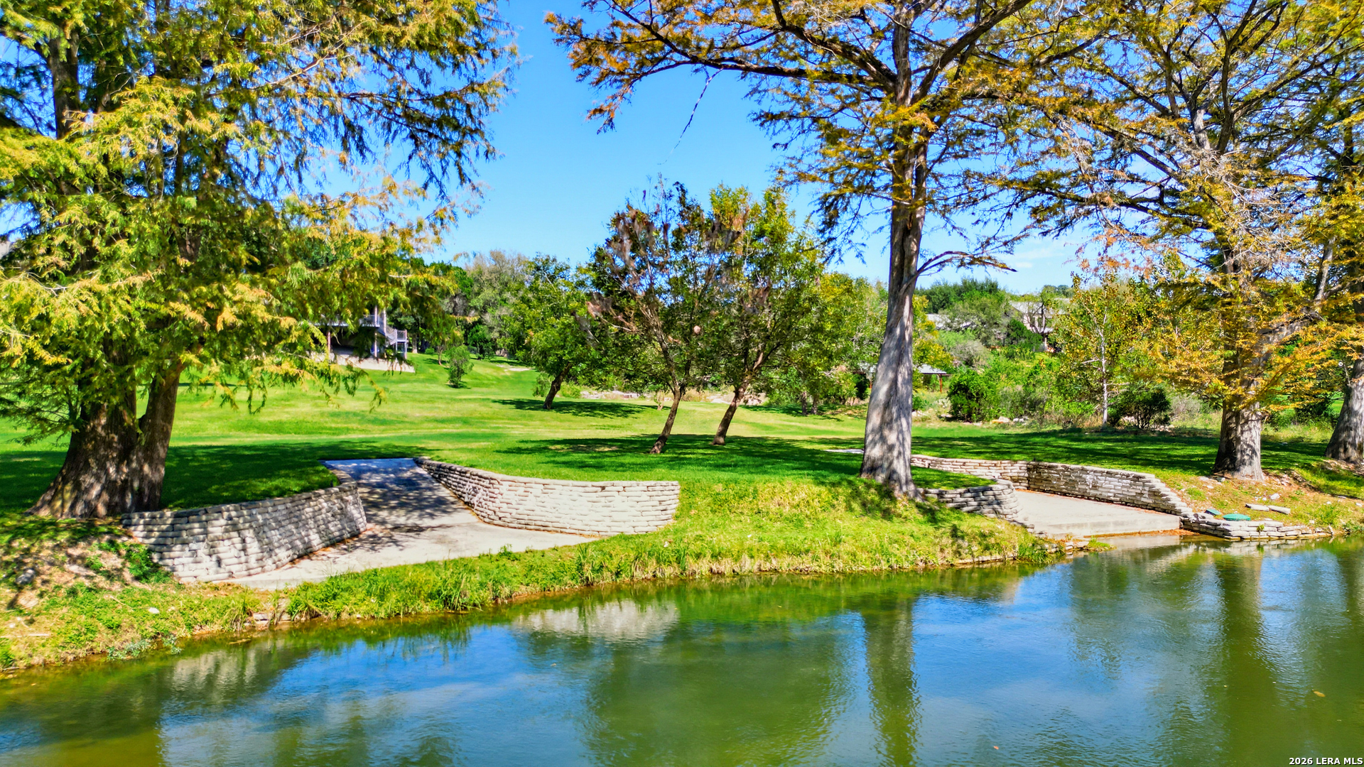 1271 White Water Rd, New Braunfels, TX 78132