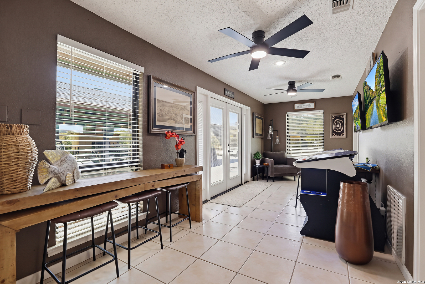 1271 White Water Rd, New Braunfels, TX 78132
