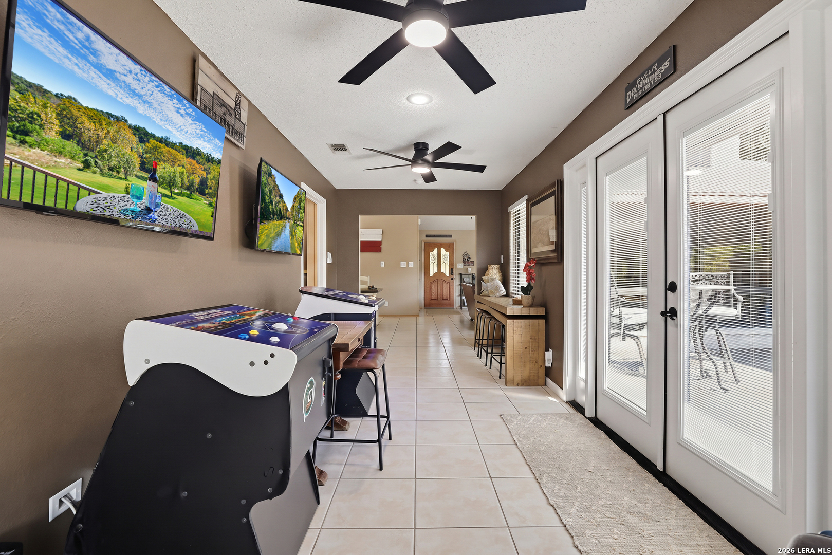 1271 White Water Rd, New Braunfels, TX 78132