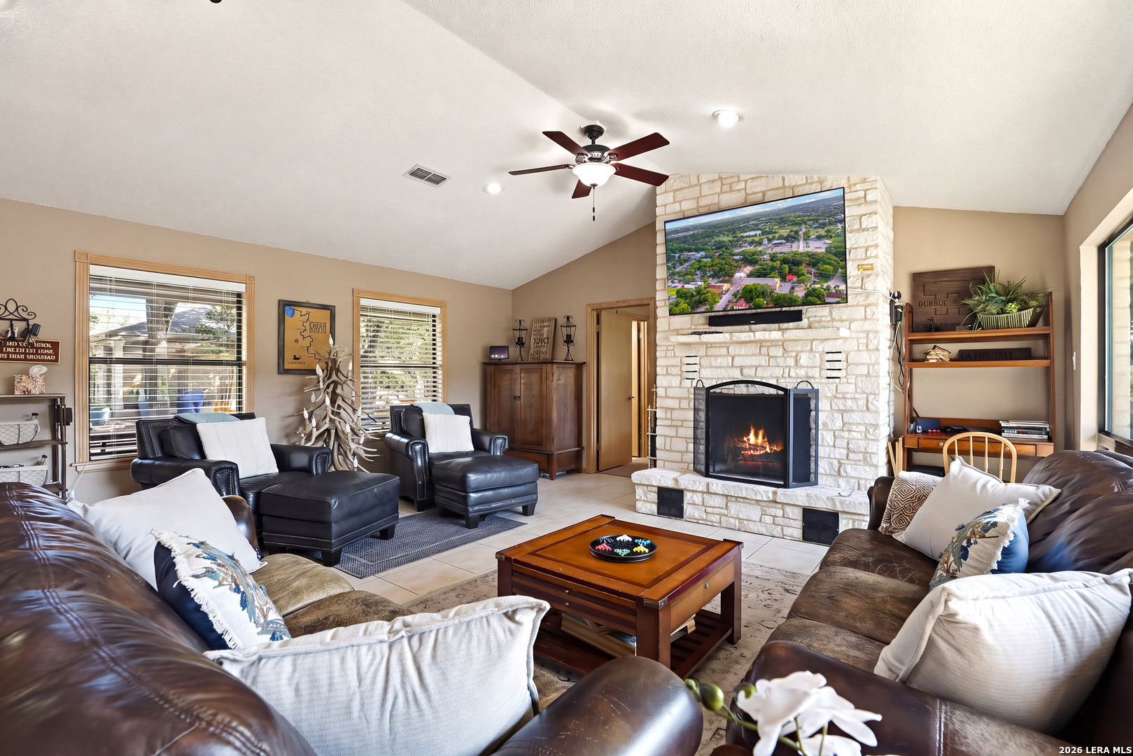 1271 White Water Rd, New Braunfels, TX 78132