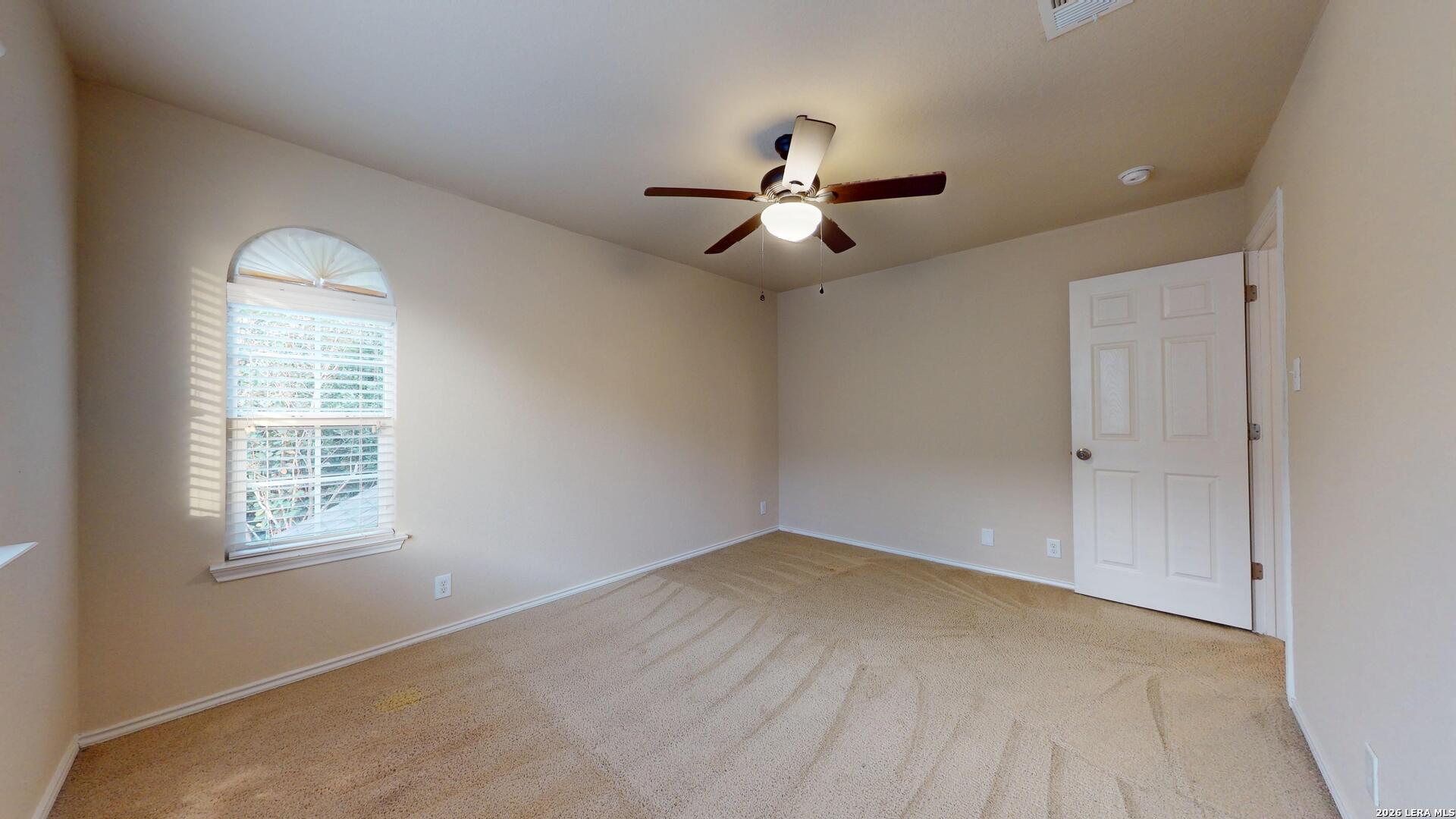 229 KENSINGTON DR, Cibolo, TX 78108