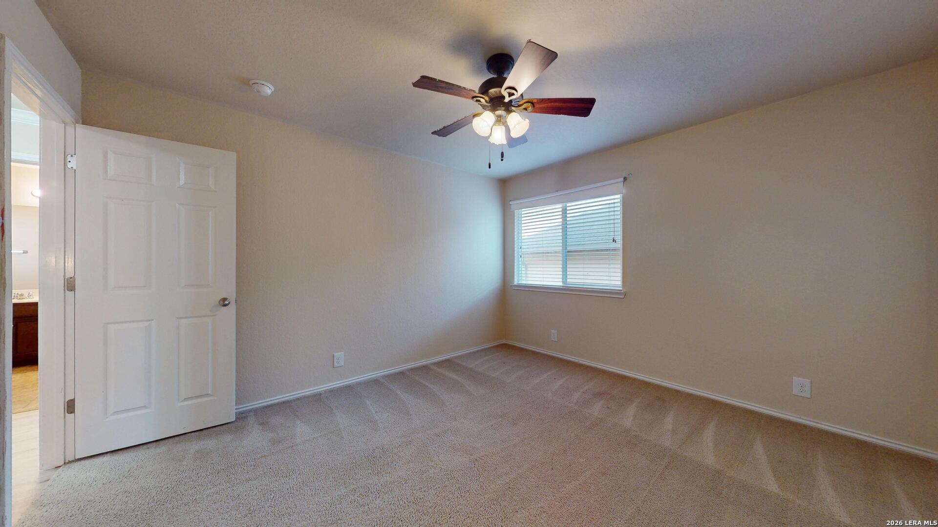 229 KENSINGTON DR, Cibolo, TX 78108