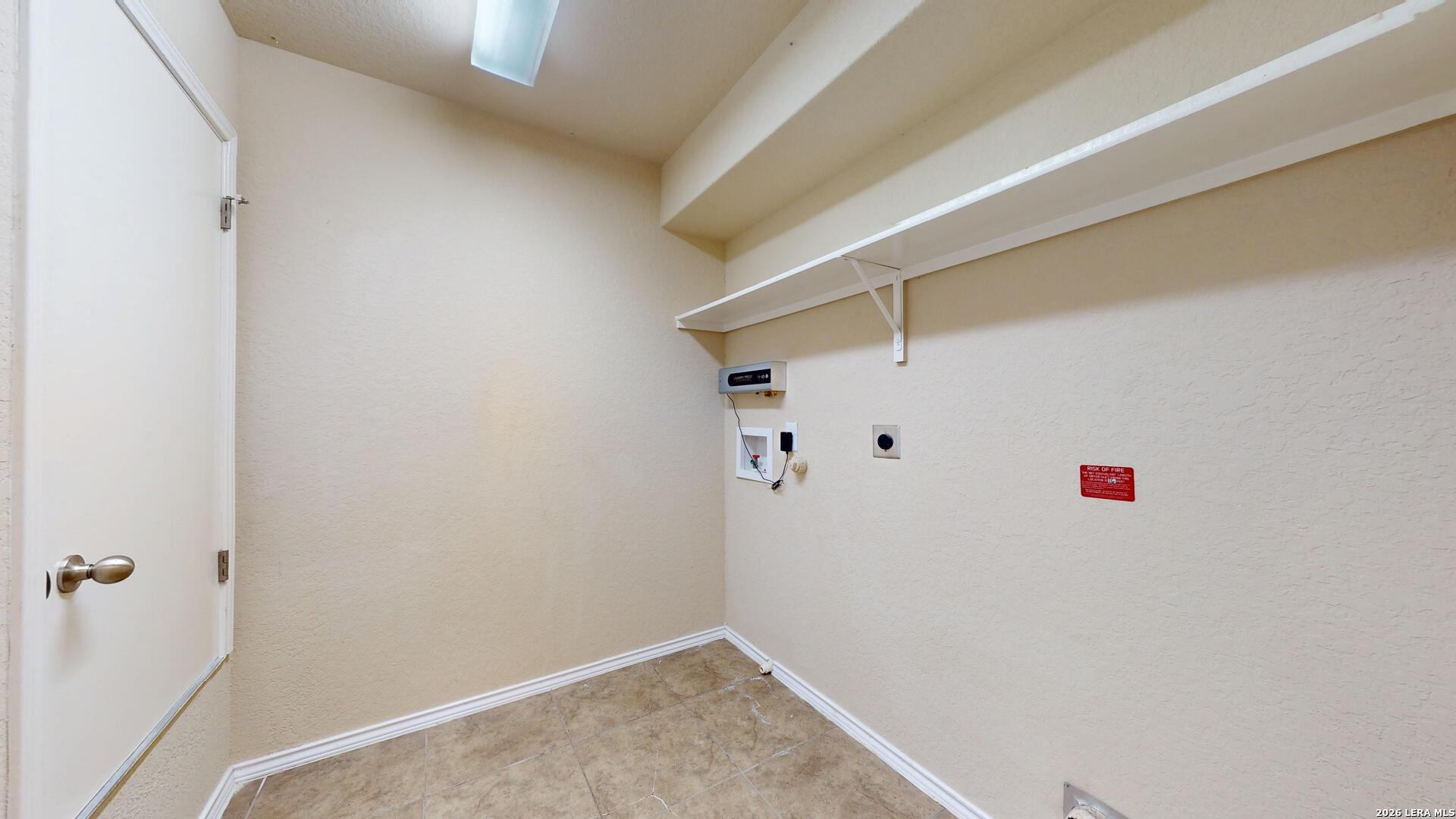 229 KENSINGTON DR, Cibolo, TX 78108