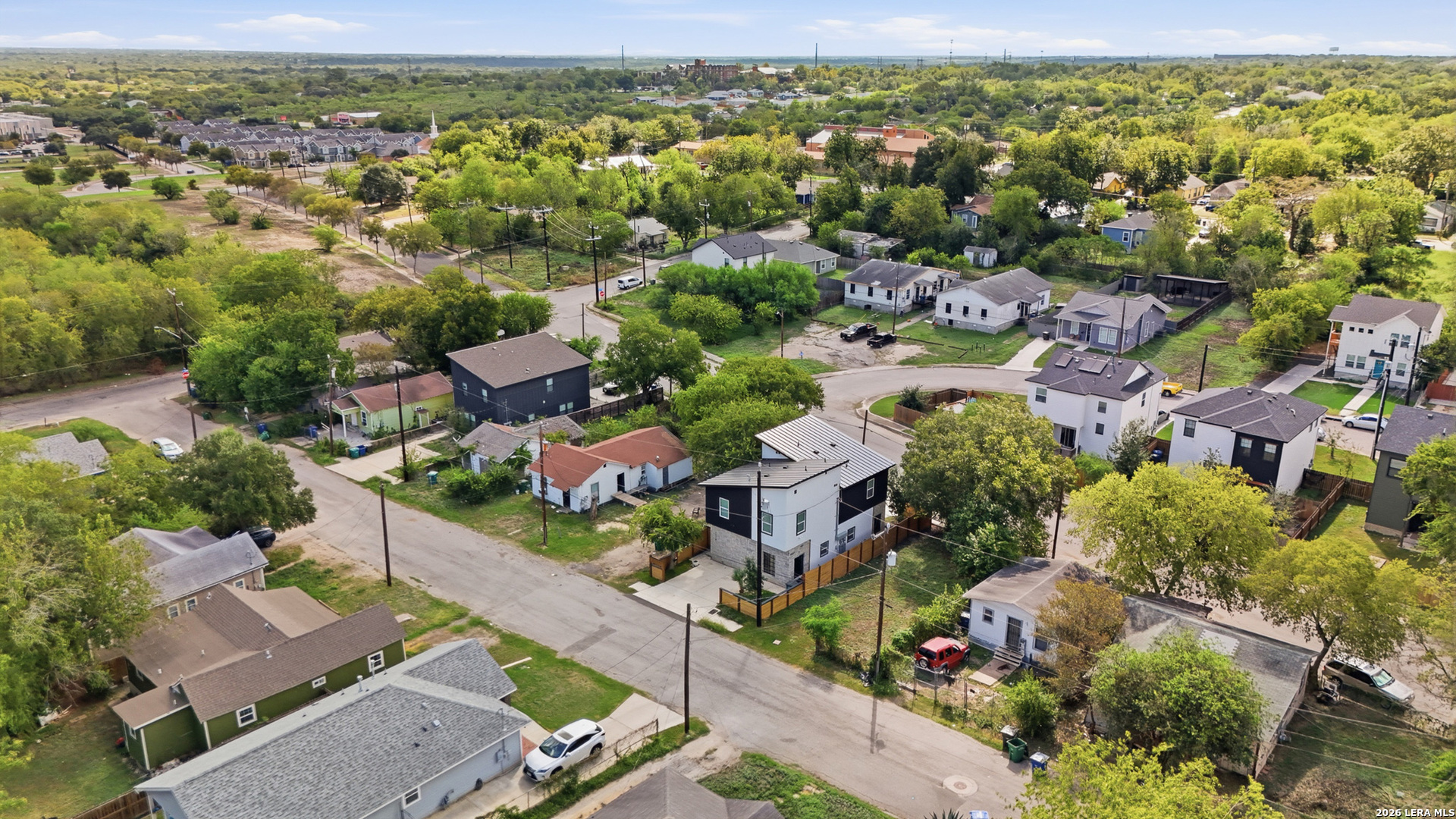 2338 Dakota, San Antonio, TX 78203