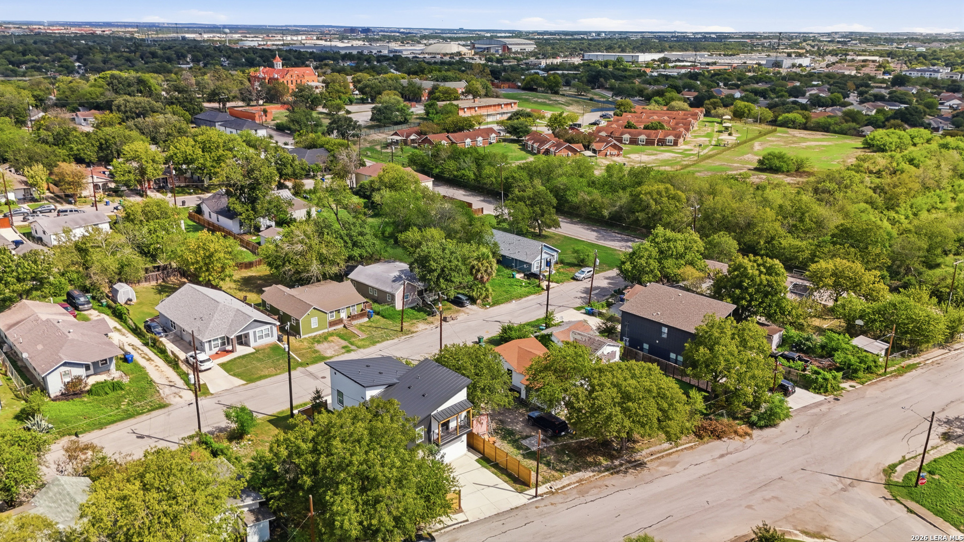 2338 Dakota, San Antonio, TX 78203