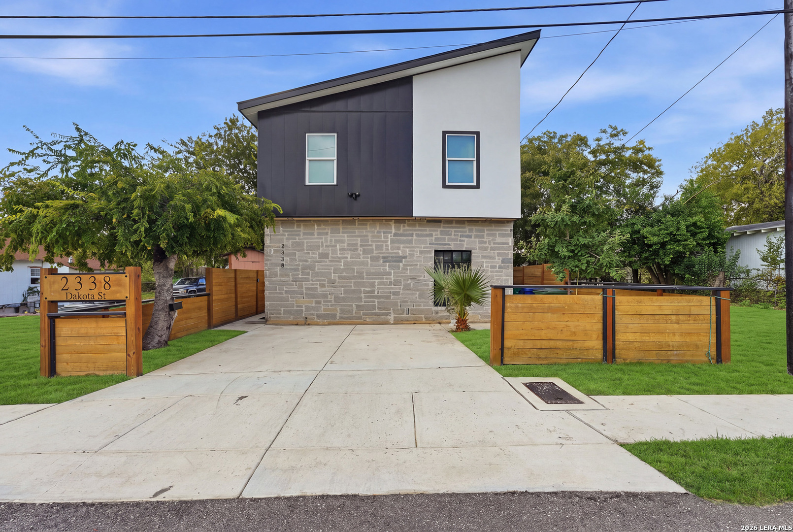 2338 Dakota, San Antonio, TX 78203