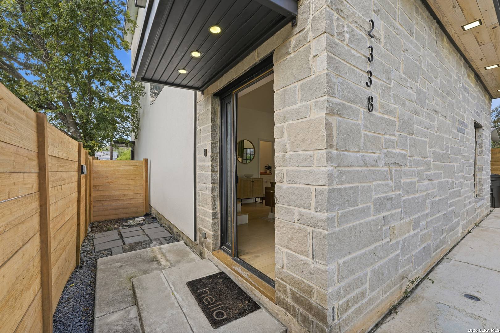 2338 Dakota, San Antonio, TX 78203