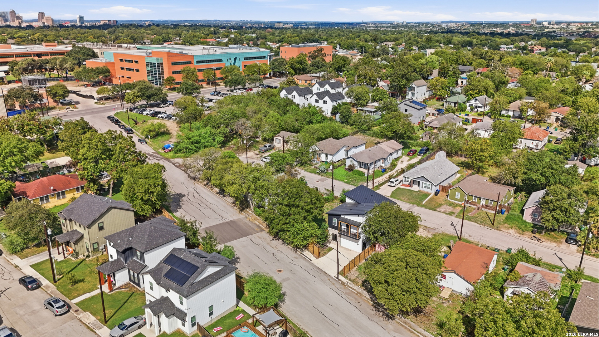 2338 Dakota, San Antonio, TX 78203