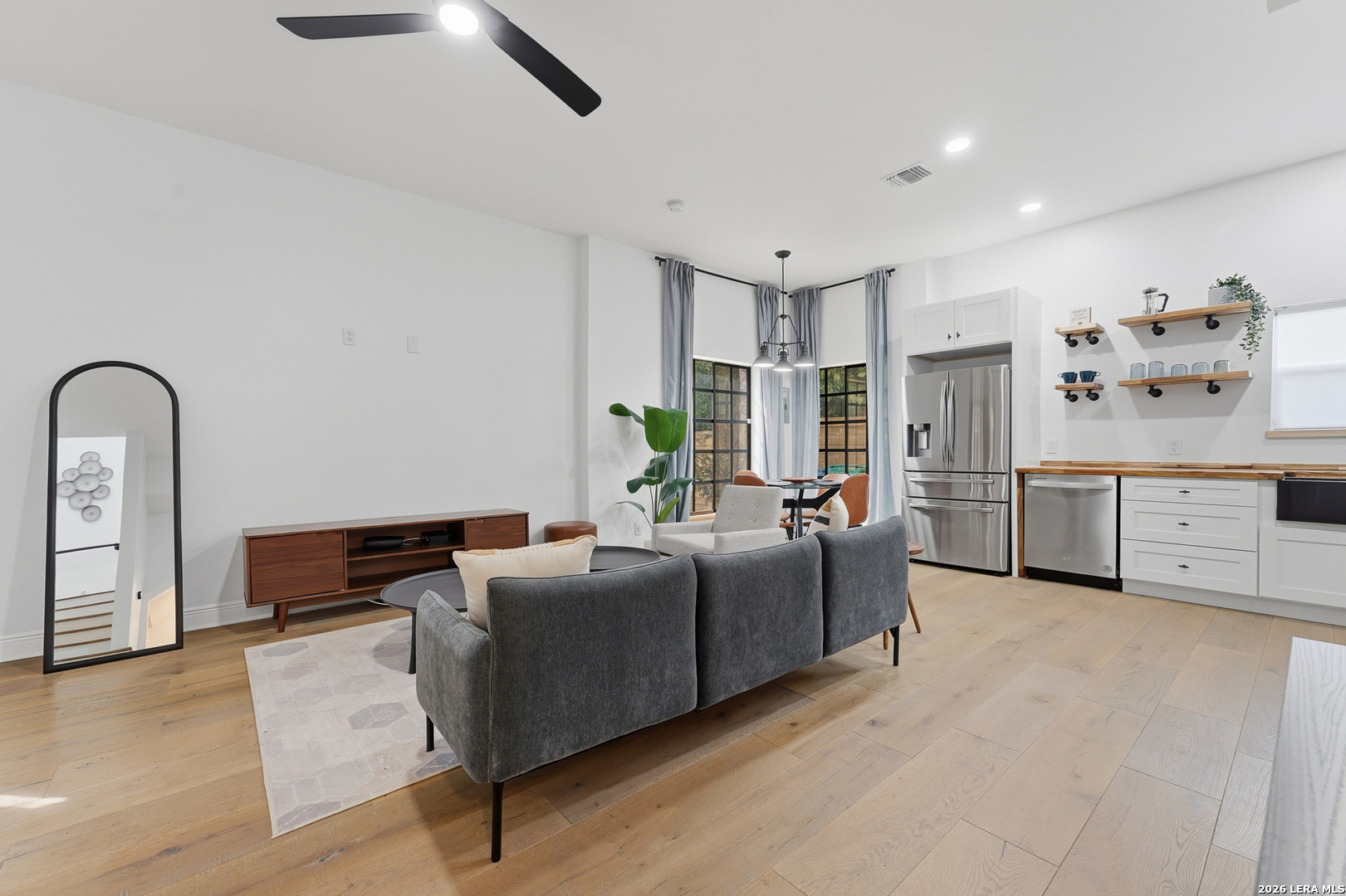 2338 Dakota, San Antonio, TX 78203