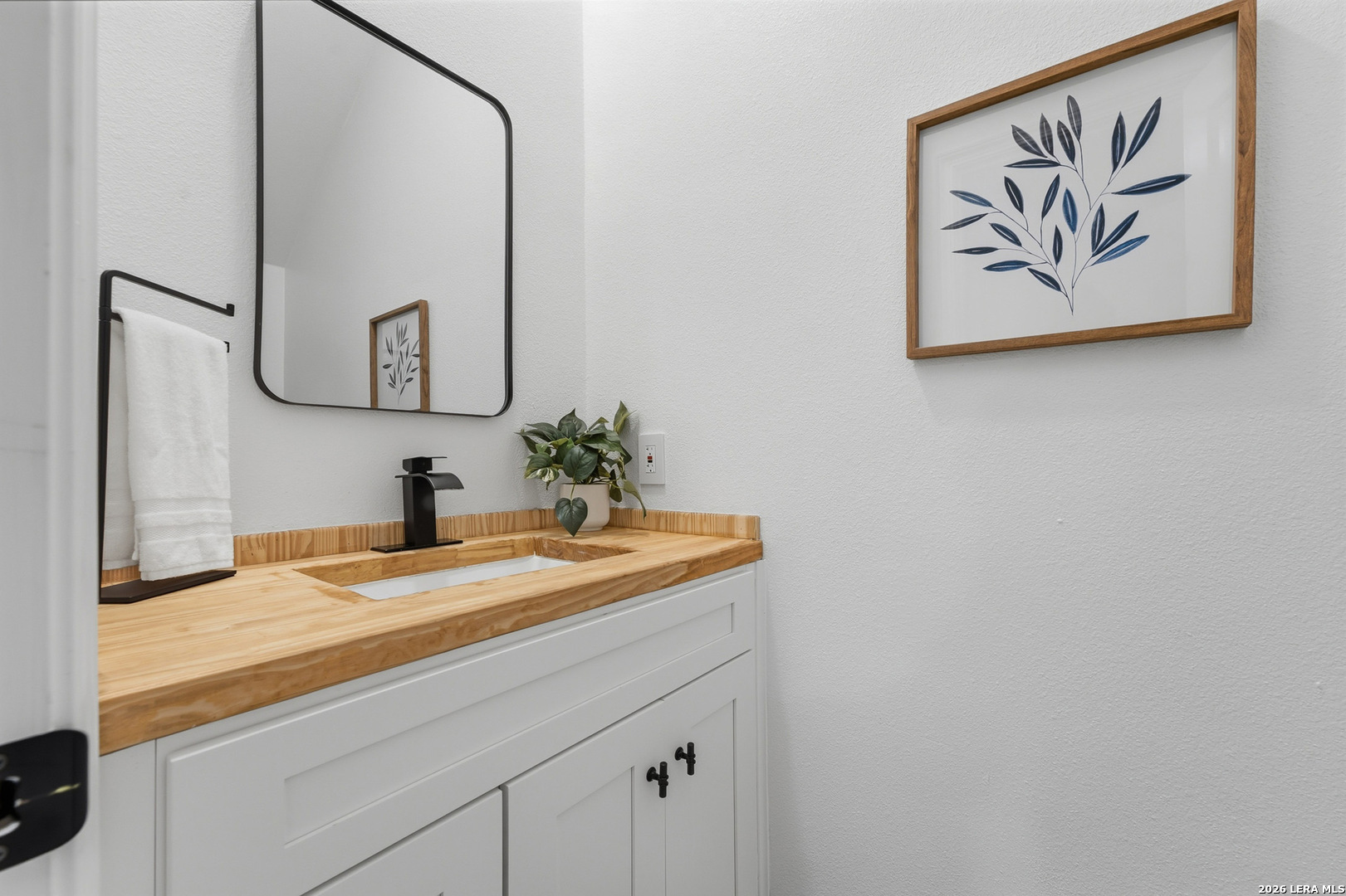 2338 Dakota, San Antonio, TX 78203