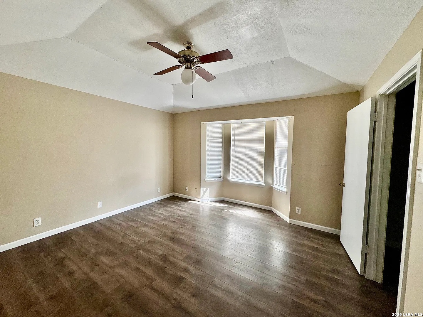 8131 Forest Dawn, Live Oak, TX 78233