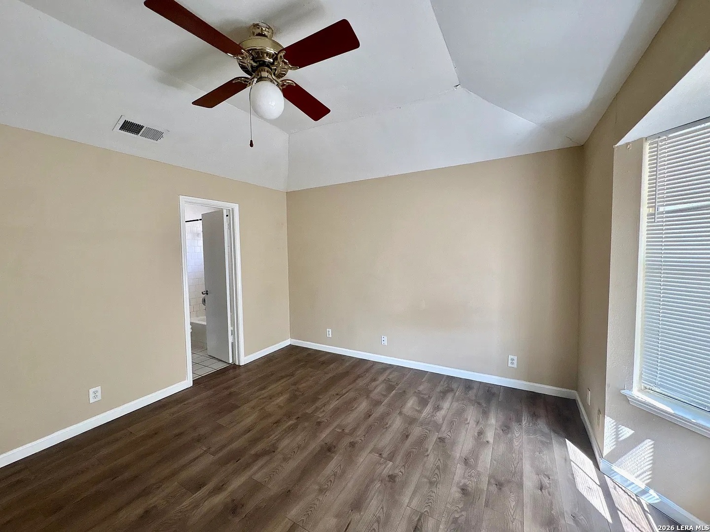 8131 Forest Dawn, Live Oak, TX 78233