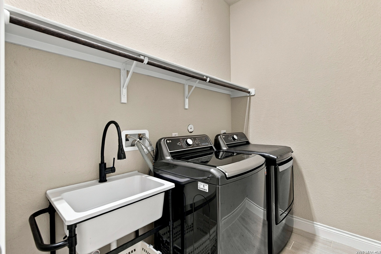 477 Vamanos, Boerne, TX 78006