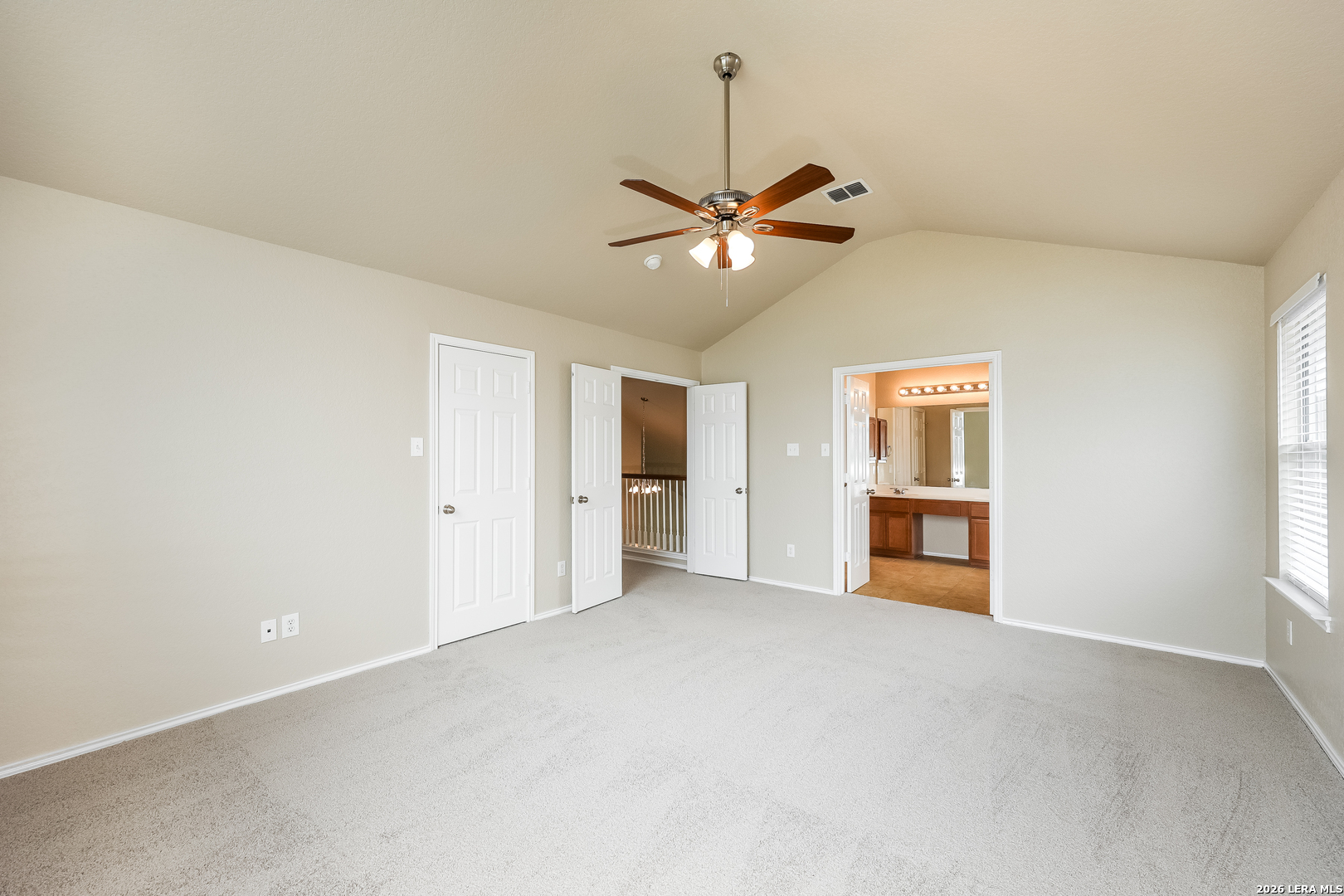5731 WHITE OAK CV, San Antonio, TX 78253