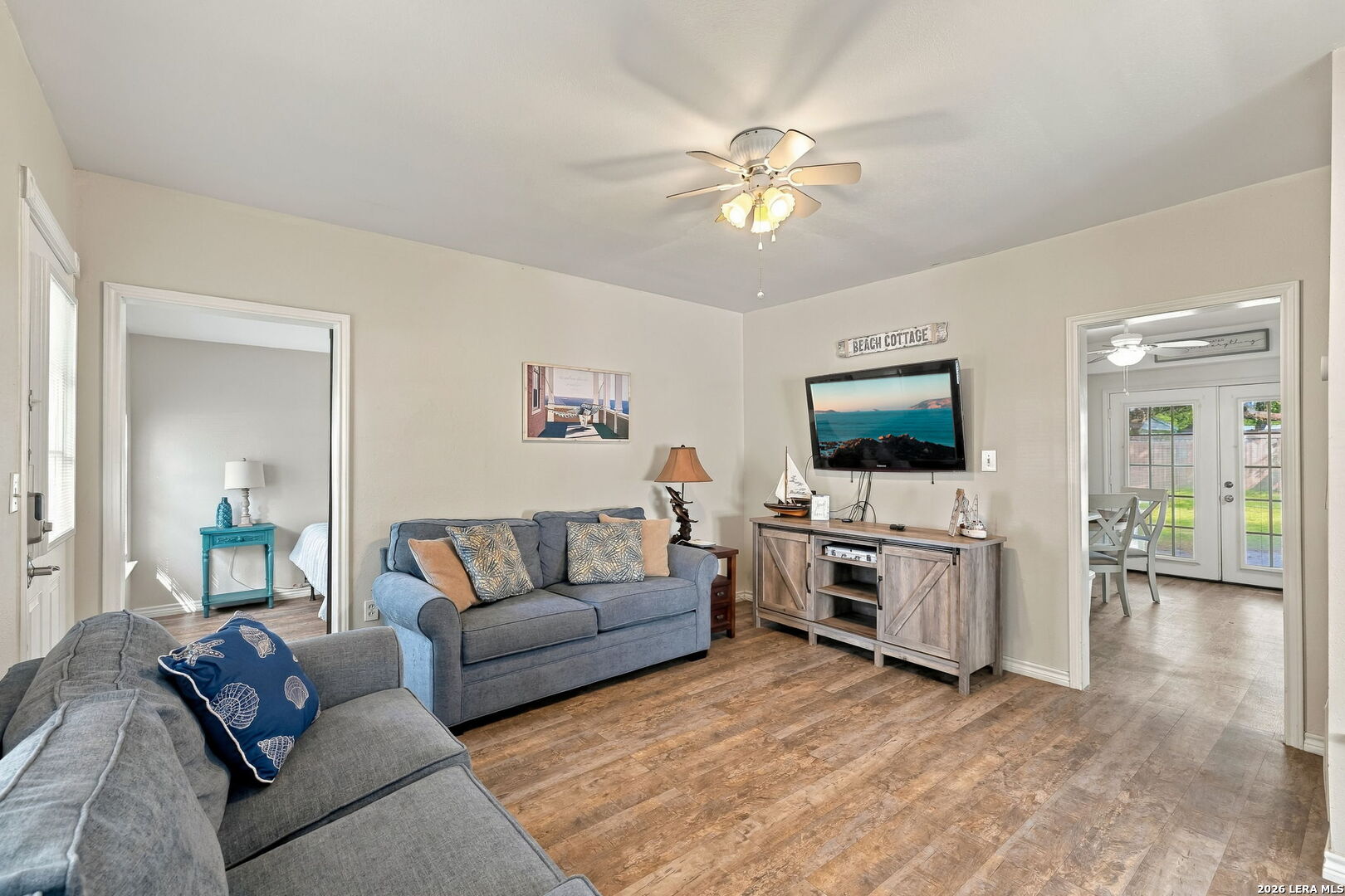 119 Palm St, Rockport, TX 78382