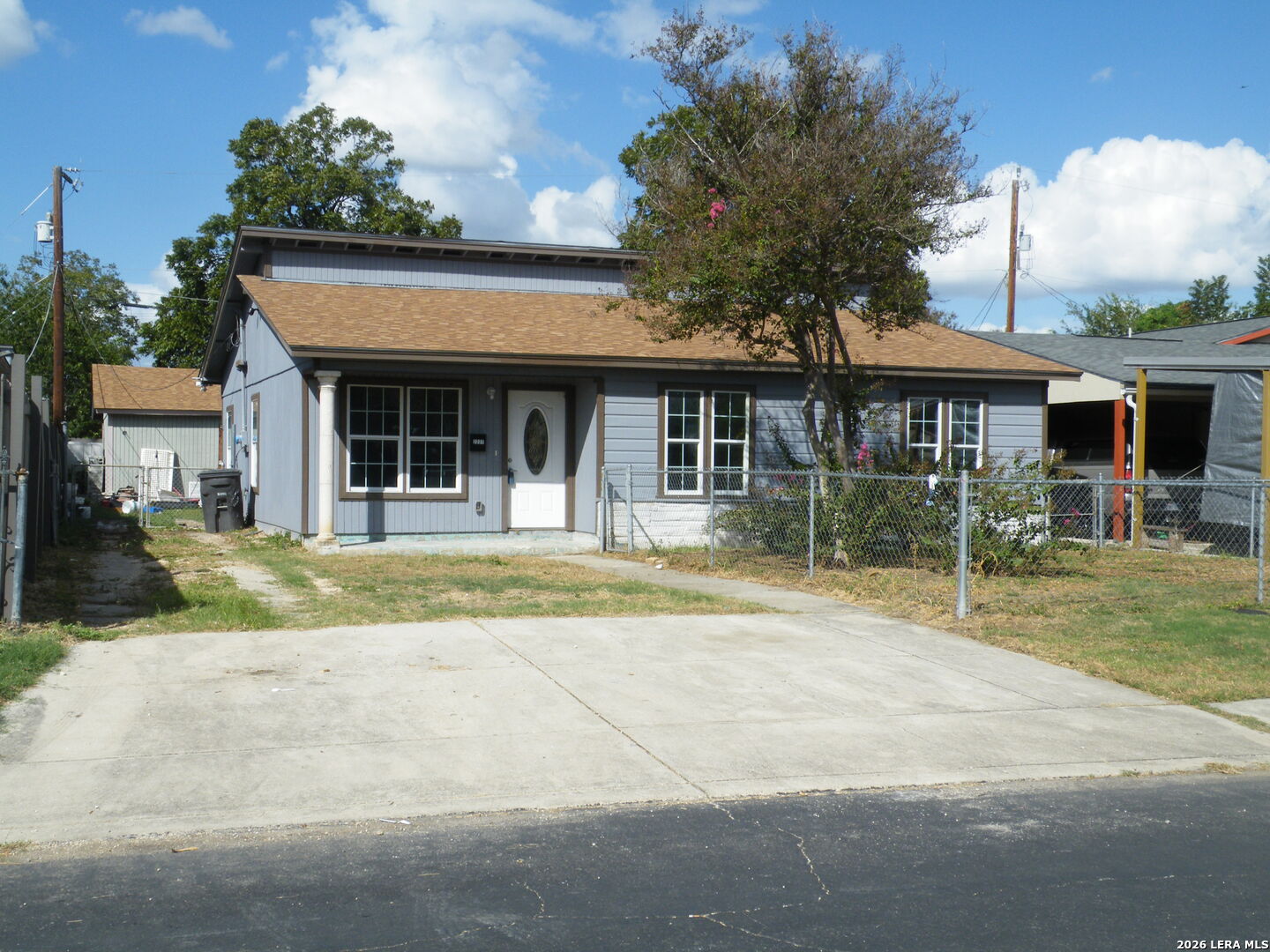 2227 BEECHAVEN DR, San Antonio, TX 78207