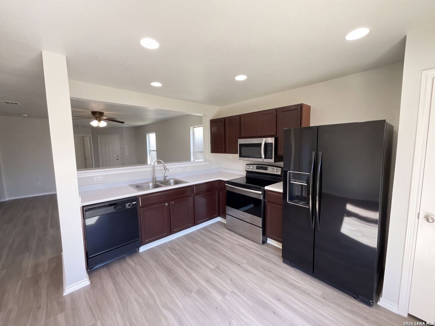 10146 MAPLE RNCH, San Antonio, TX 78245