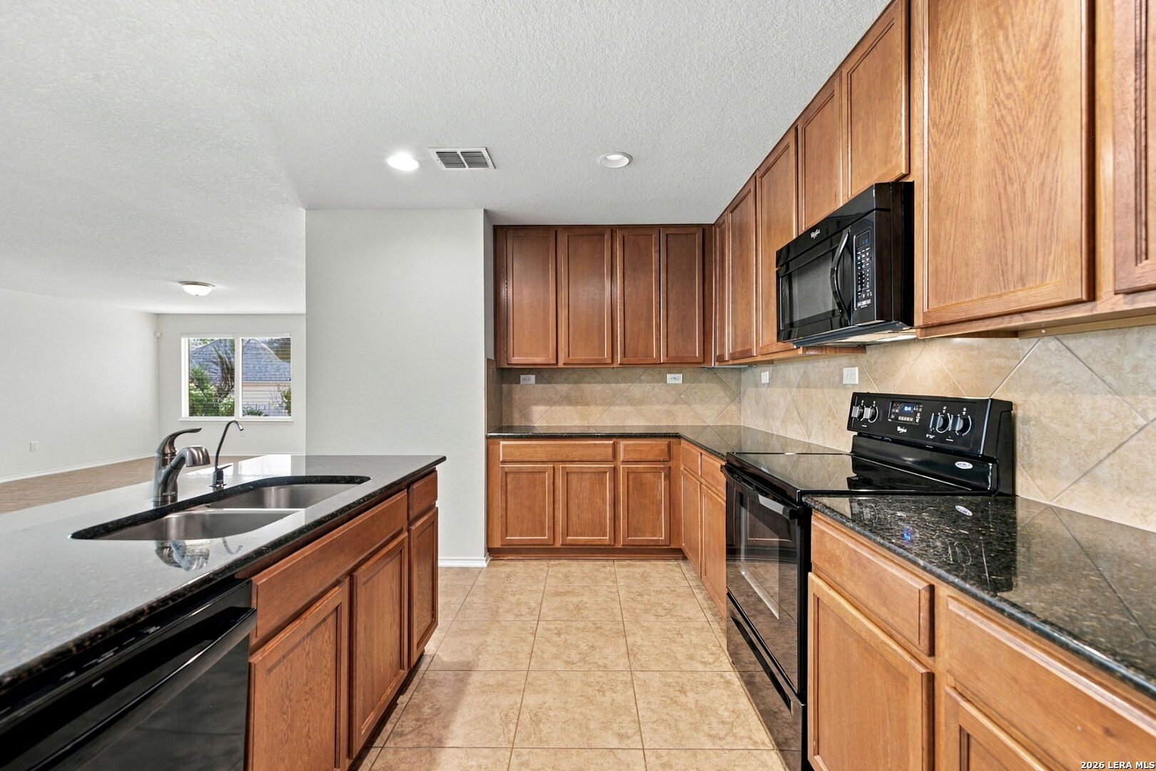 7563 Copper Kettle, Converse, TX 78109