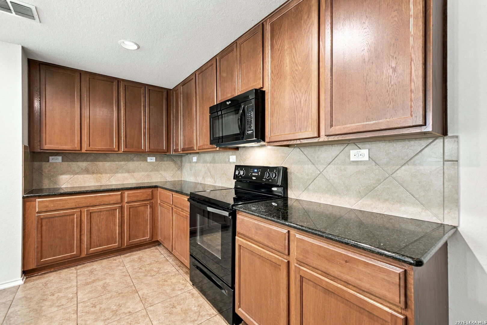 7563 Copper Kettle, Converse, TX 78109